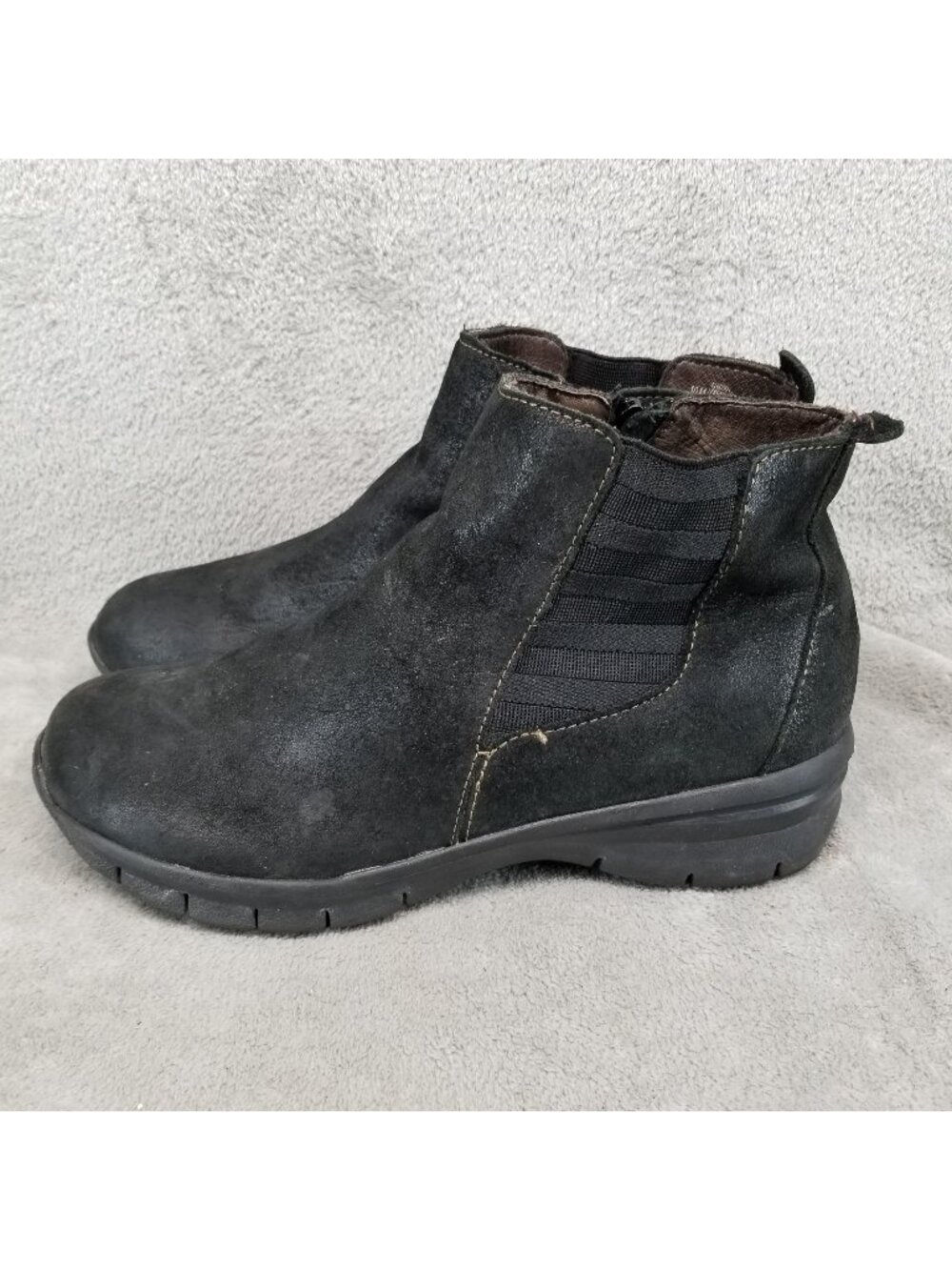 Montana Shoes Womens 10 Black Suede Chelsea Boots *Read*